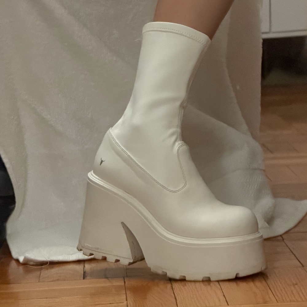 Women's White Platform Boots